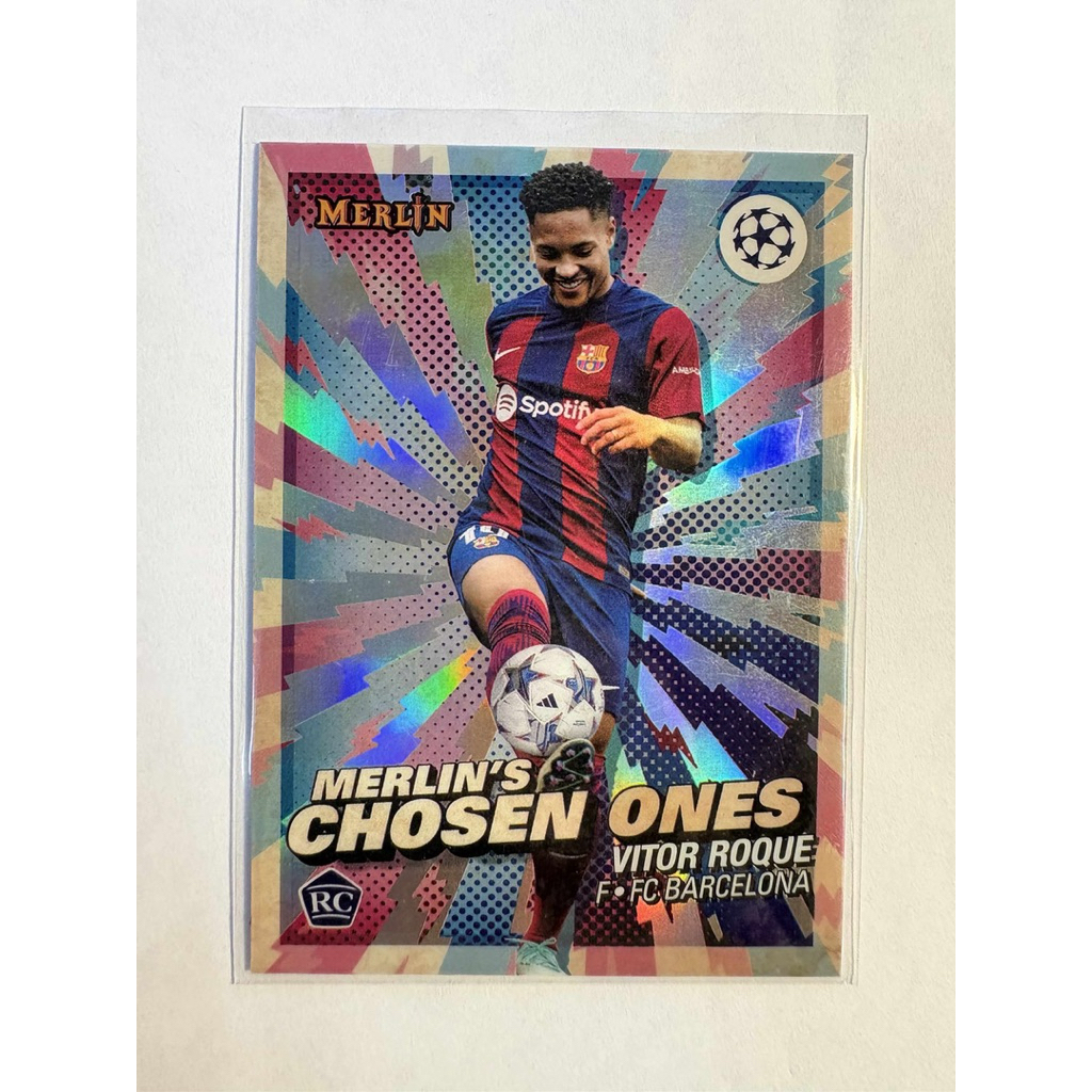 การ์ดฟุตบอล M257 Vitor Roque Barcelona Merlins Chosen Ones RC Topps Merlin 2023/24