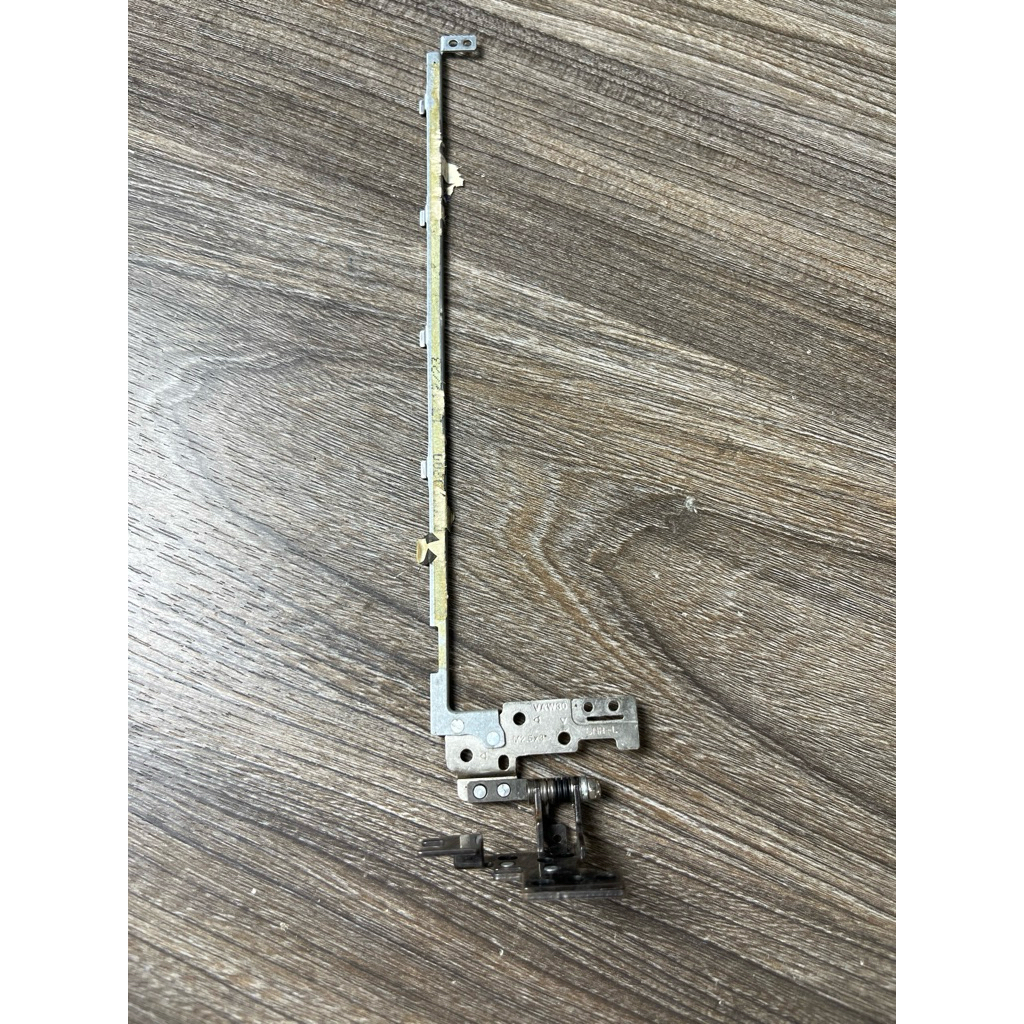 Dell Latitude E5440 แล็ปท็อปบานพับซ้าย