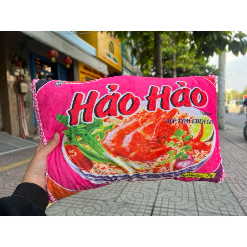 [HAO HAO HUG PILLOW – เวอร์ชันอเมริกันของ SPICY และ SURGERY SHRIMP]