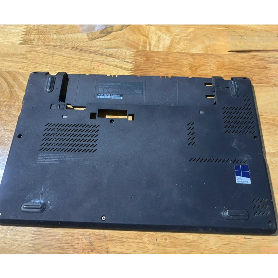 เปลี่ยนเสื่อ D แล็ปท็อป Lenovo Thinkpad X240