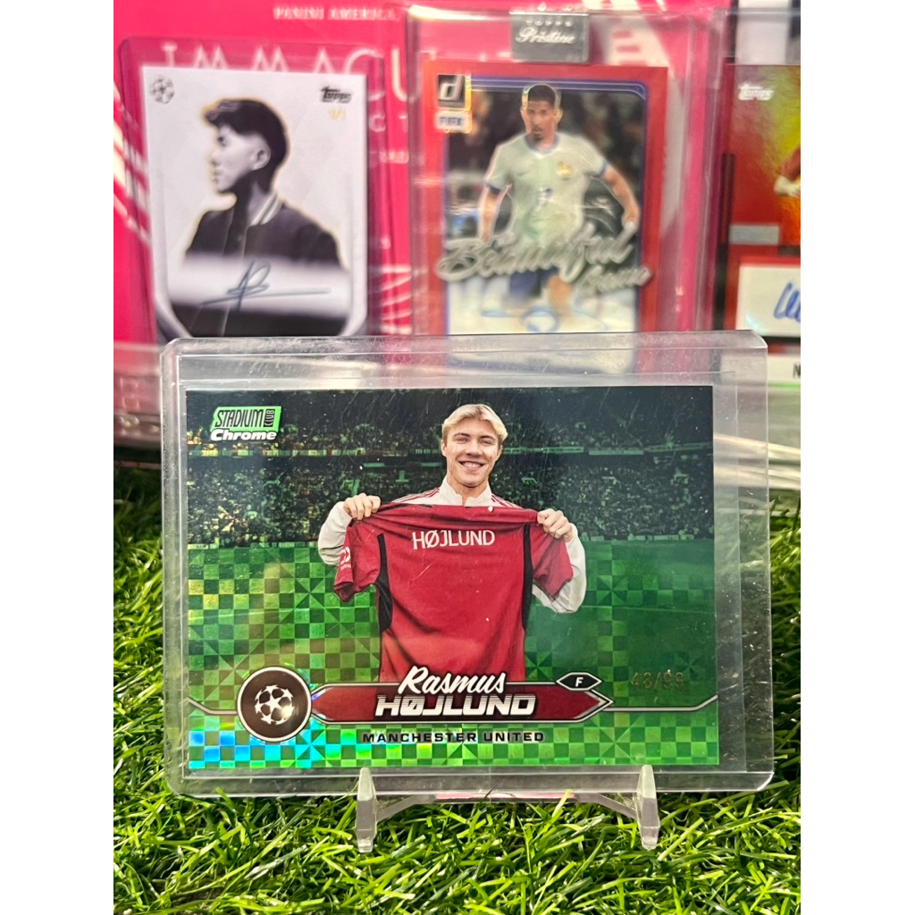 การ์ดฟุตบอล Rasmus Hojlund /99 Topps Stadium Chrome 2023/24
