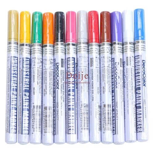 Marvy Uchida DecoColor Fadeless Paint Pen