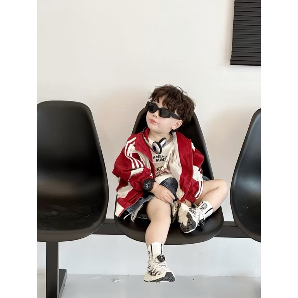 AVG เสื้อกันลมลายทางสําหรับเด็ก