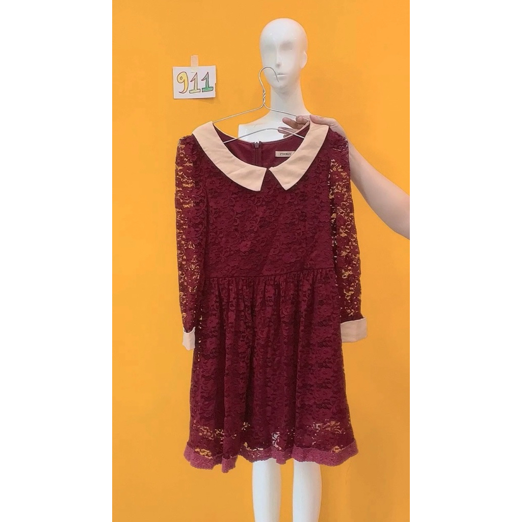 เดรสลูกไม้คอปกปีเตอร์สีแดง ไซส์ SMS911