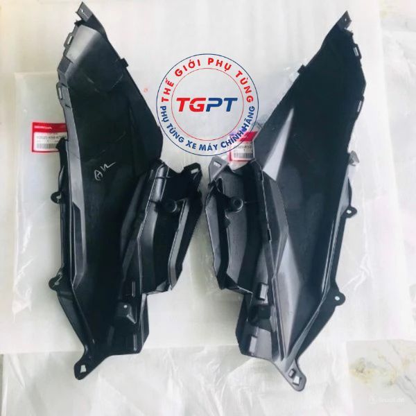 พลาสติกหยาบ - ไฟท้าย Fi สําหรับพักเท้า Vario - คลิก 2018- 2021 - 8520-K59-A70ZA/ 83520-K59-A70ZA