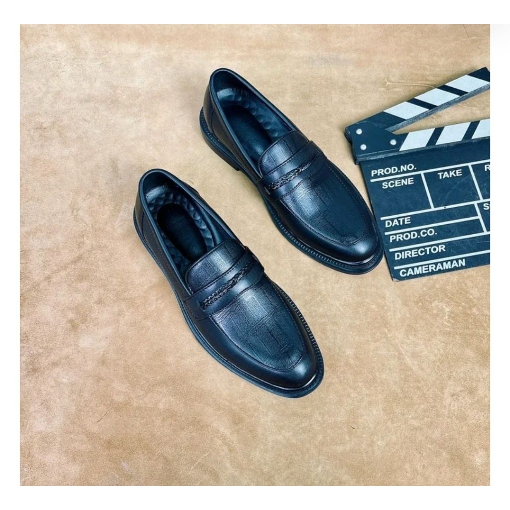 รองเท้าหนังผู้ชาย Penny Loafer