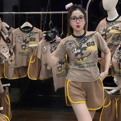 ชุดเสื้อผ้าสตรีฤดูร้อน, ชุดเสื้อผ้าผู้หญิงสุดหรู, ชุด NEW PRODUCT mickey CTT พร้อมคอ, กางเกงวิ่งชายค