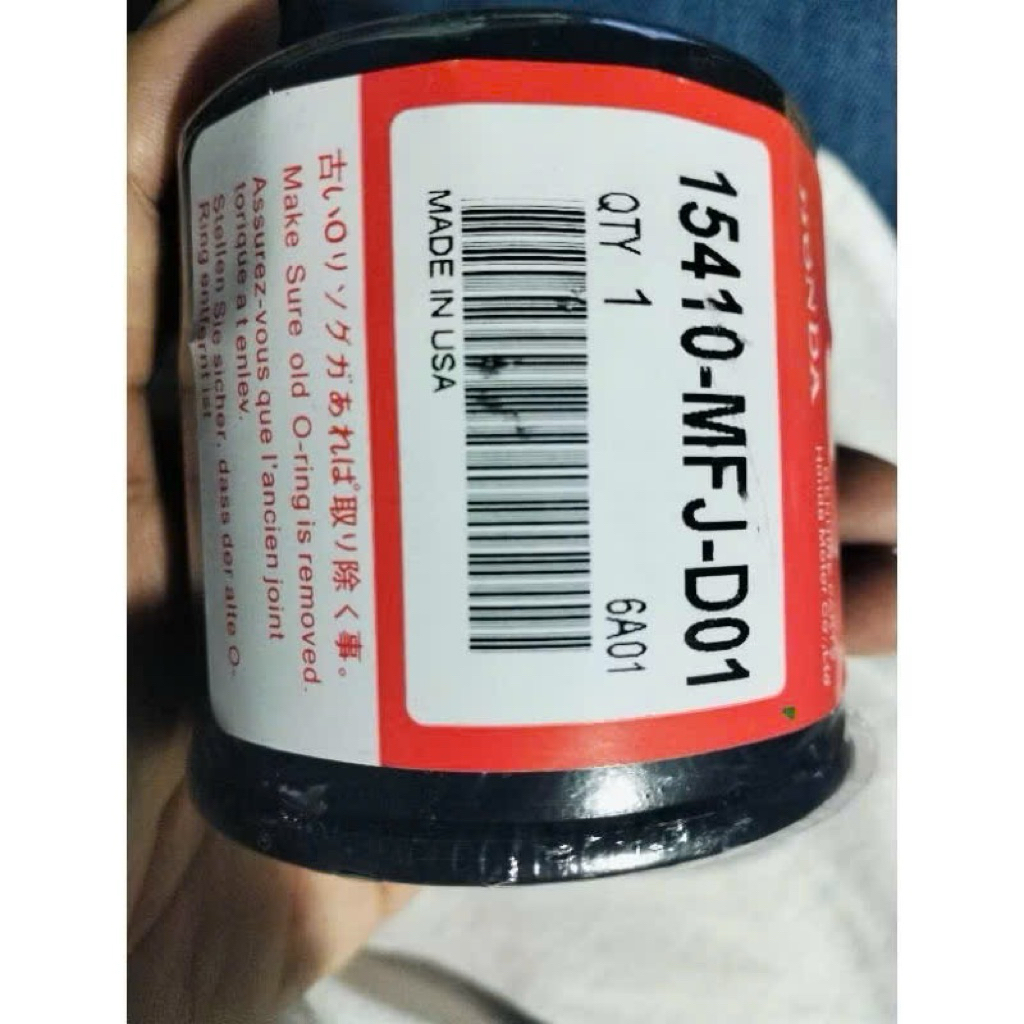 กรองน้ํามันเครื่องฮอนด้าแท้ (กรองน้ํามัน) – นําเข้า – 15410-MFJ-D01 –CB1000, CB1300, CBR1000, CBR600