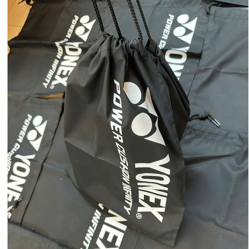 กระเป๋าใส่รองเท้าแบบเชือกรูด Yonex ของแท้วัสดุหนาคุณภาพสูง