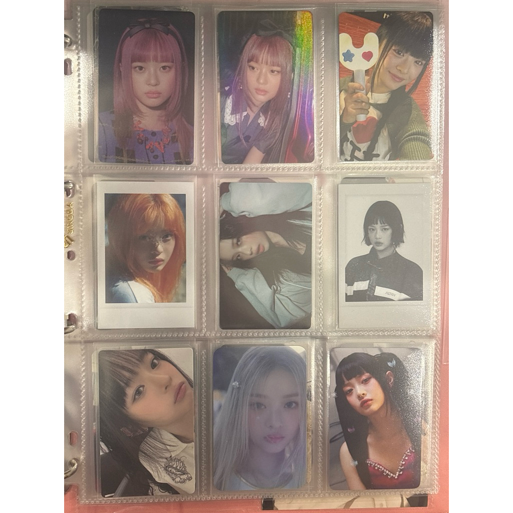 การ์ดรูปถ่ายพร้อมการ์ดพิเศษ PHOTOCARD POB GOODS MD SSGT MBS SEASON GREETINGS - HANNI NEWJEANS NJZ<อ่