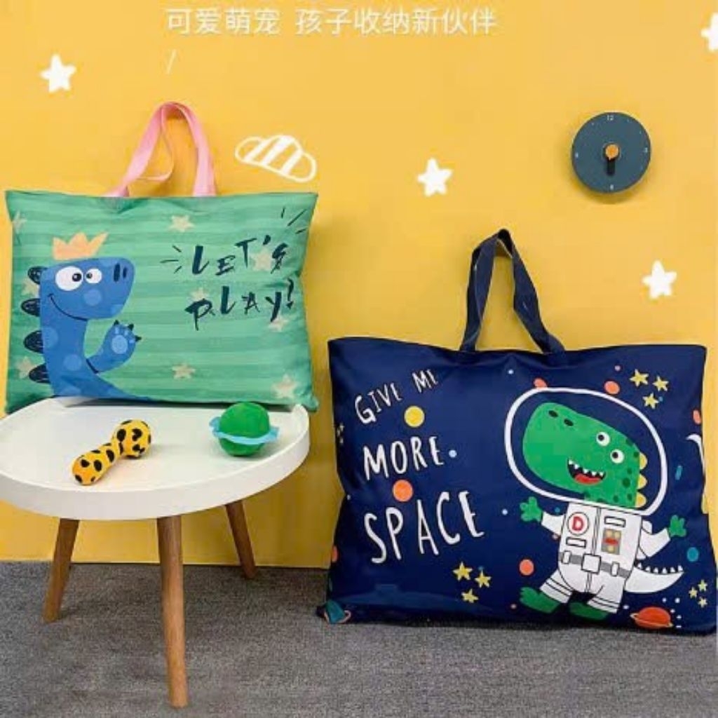 [โมเดลมาใหม่] กระเป๋าสําหรับผ้า, BEDDINGS และ PILLOWS สําหรับเด็ก GOING TO SCHOOL พร้อมการ์ดชื่อฟรีส