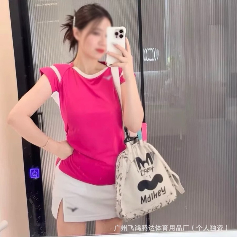 เสื้อแบดมินตันหญิงญี่ปุ่น + กระโปรงดูดซับเหงื่อแห้งเร็วแขนสั้นสไตล์ปีกนกขนาดเล็ก