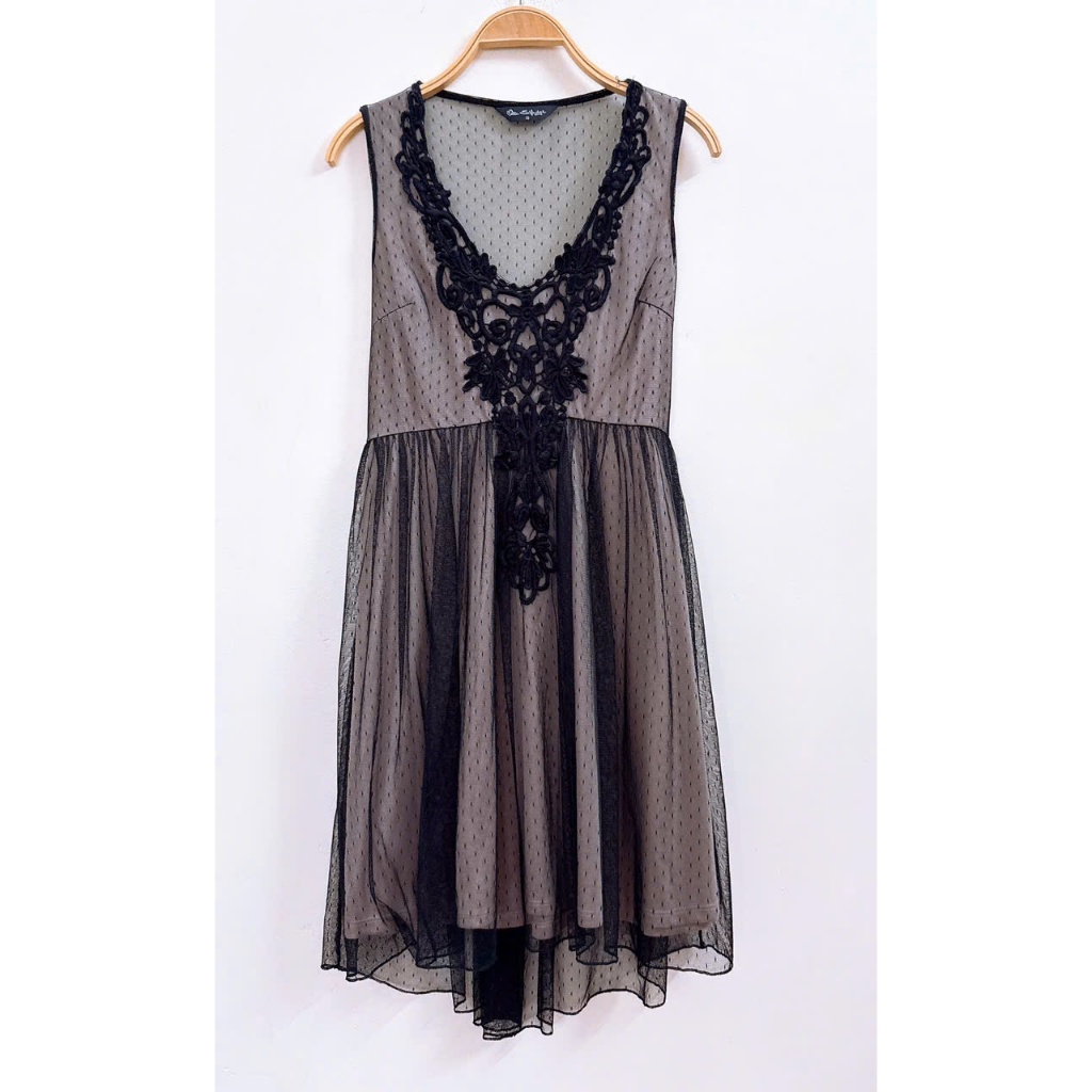 American Dress -2 Hands (Size L)