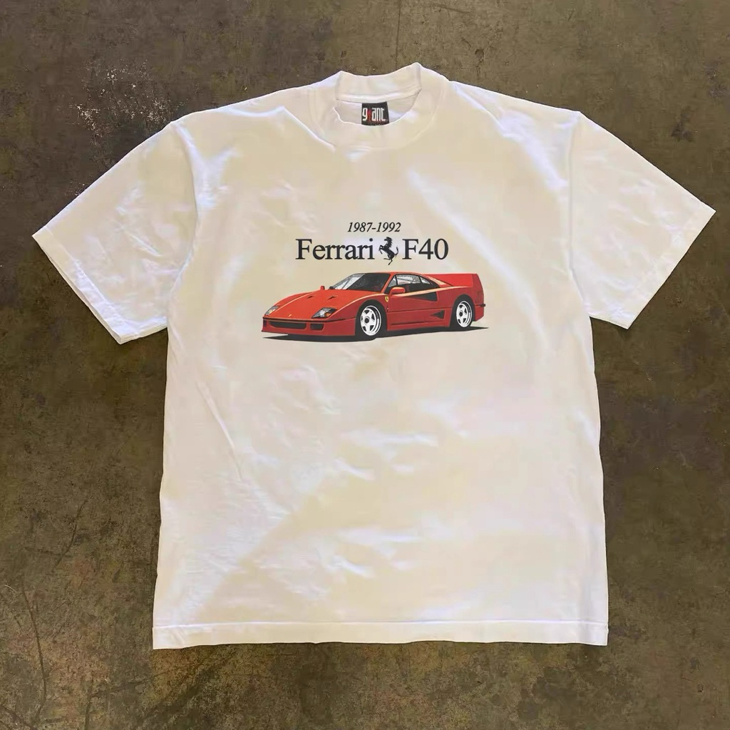 FERRARI F40 เสื้อยืดพิมพ์ลายรถทรงหลวมผ้าฝ้ายนุ่มสไตล์อเมริกันและเกาหลี
