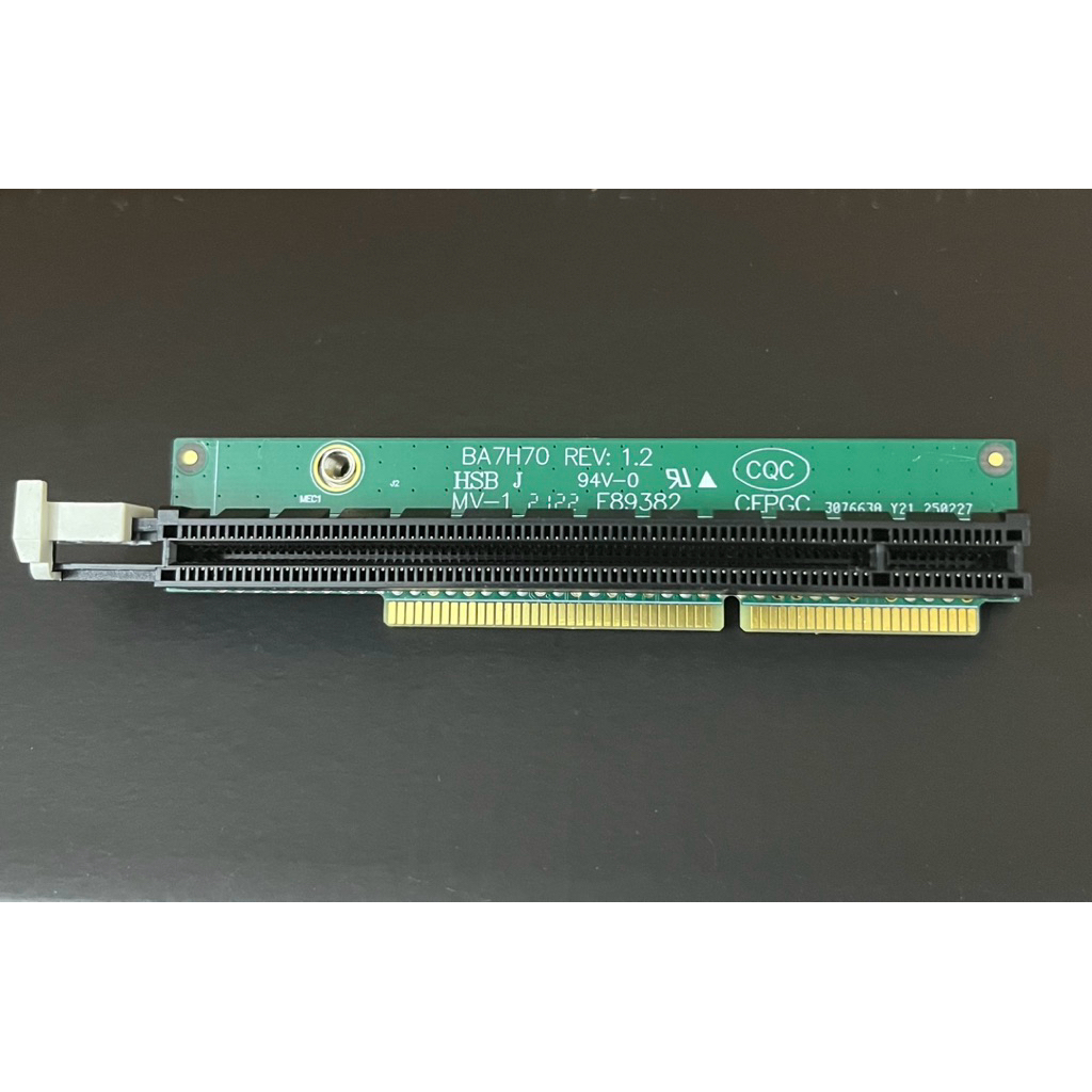 Riser PCI-E 16x สําหรับ Thinkstation P330, M920Q, M720Q
