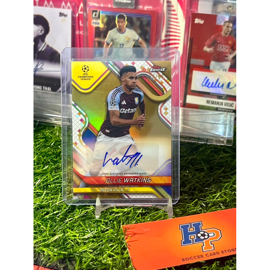 Ollie Watkins การ์ดฟุตบอลพร้อมลายเซ็น /50 Topps Finest UCL 2024/25