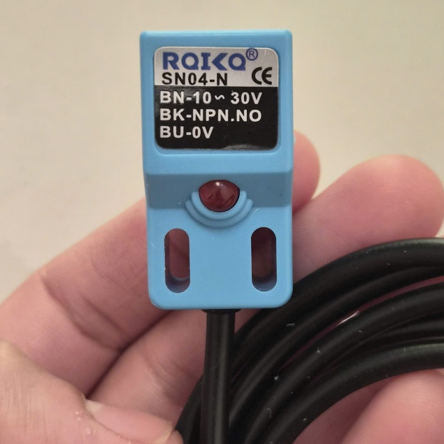 ROKO SN-04N NPN Proximity Sensor