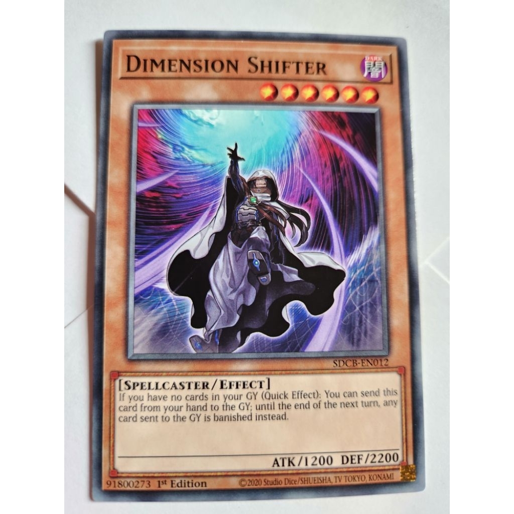 การ์ด DIMENSION SHIFTER
