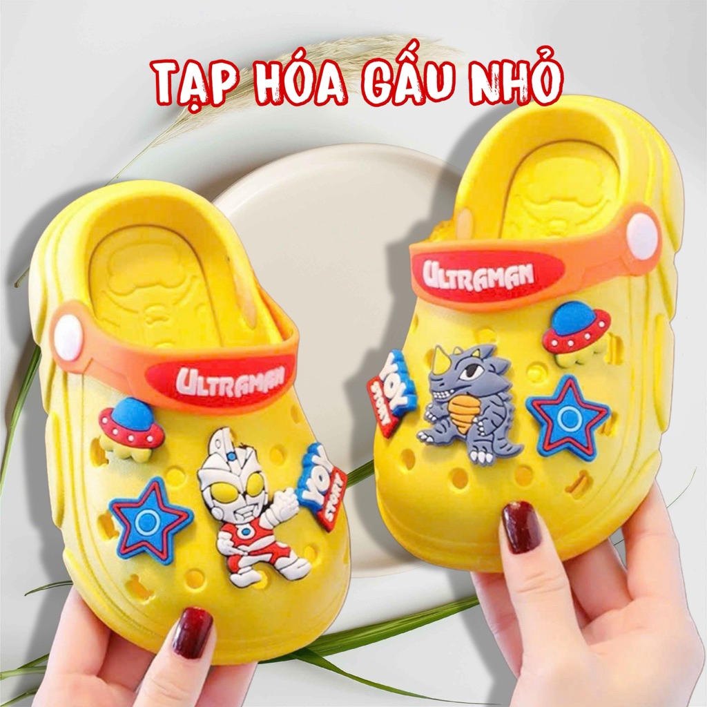 ชุดชาร์ม SUPERMAN DINOSAUR พร้อมรองเท้าแตะและรองเท้าแตะโฟม