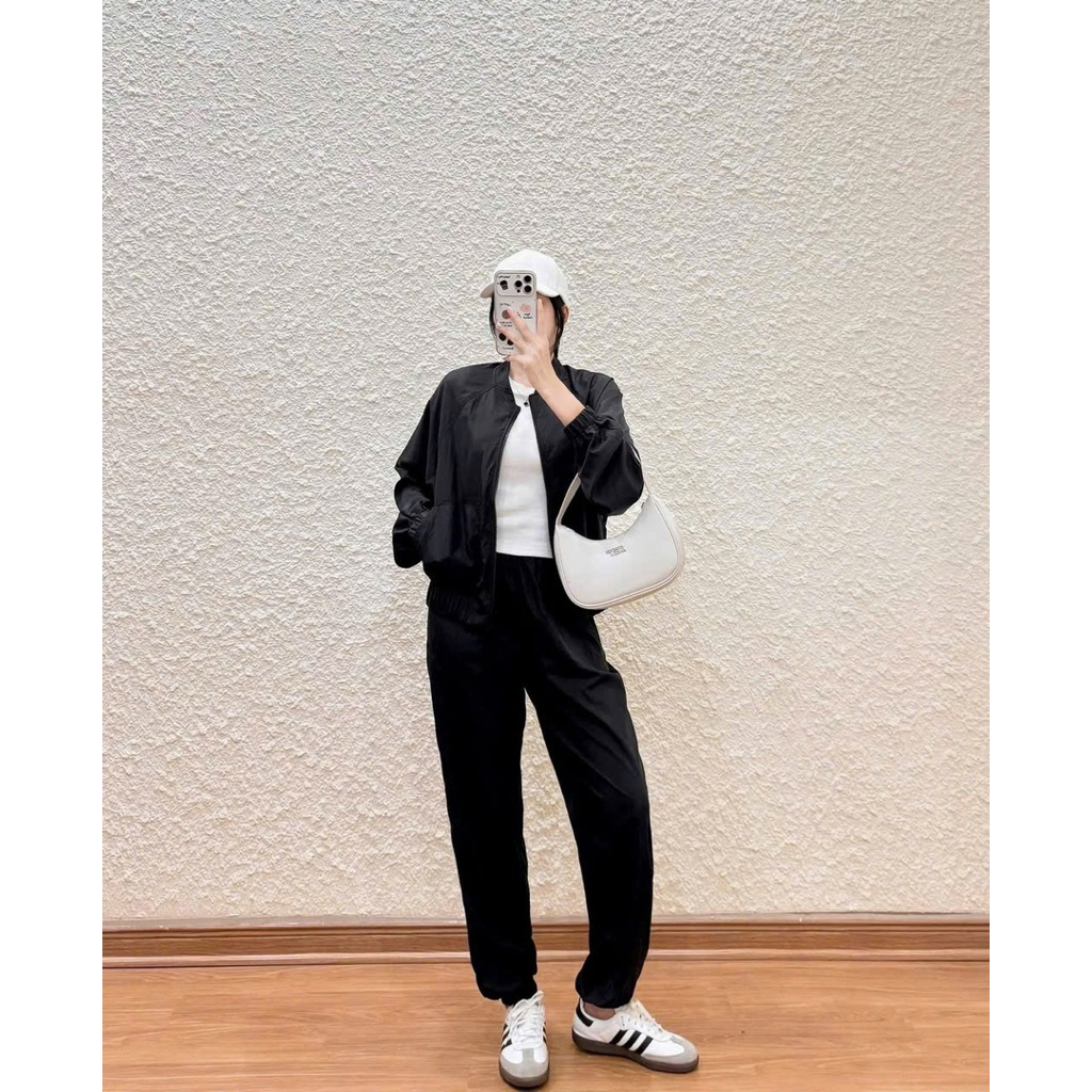 (EXPORTED PRODUCT) เสื้อแจ็คเก็ตบอมเบอร์ Windy และกางเกงจ็อกเกอร์ Set BY ZELLA