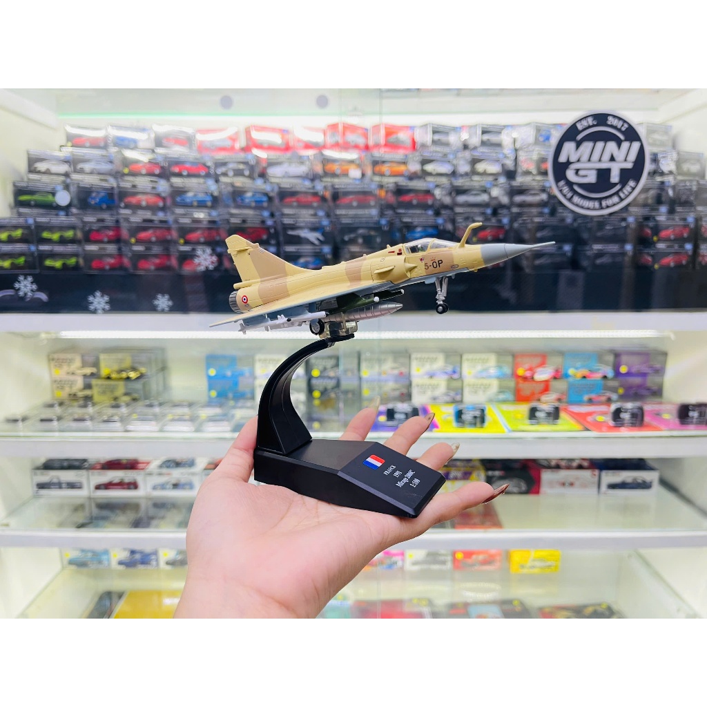Mirage 2000 Fighter Military สีเหลือง เครื่องบินทหารรุ่น 1:100 สเกล NS รุ่น MBQS068