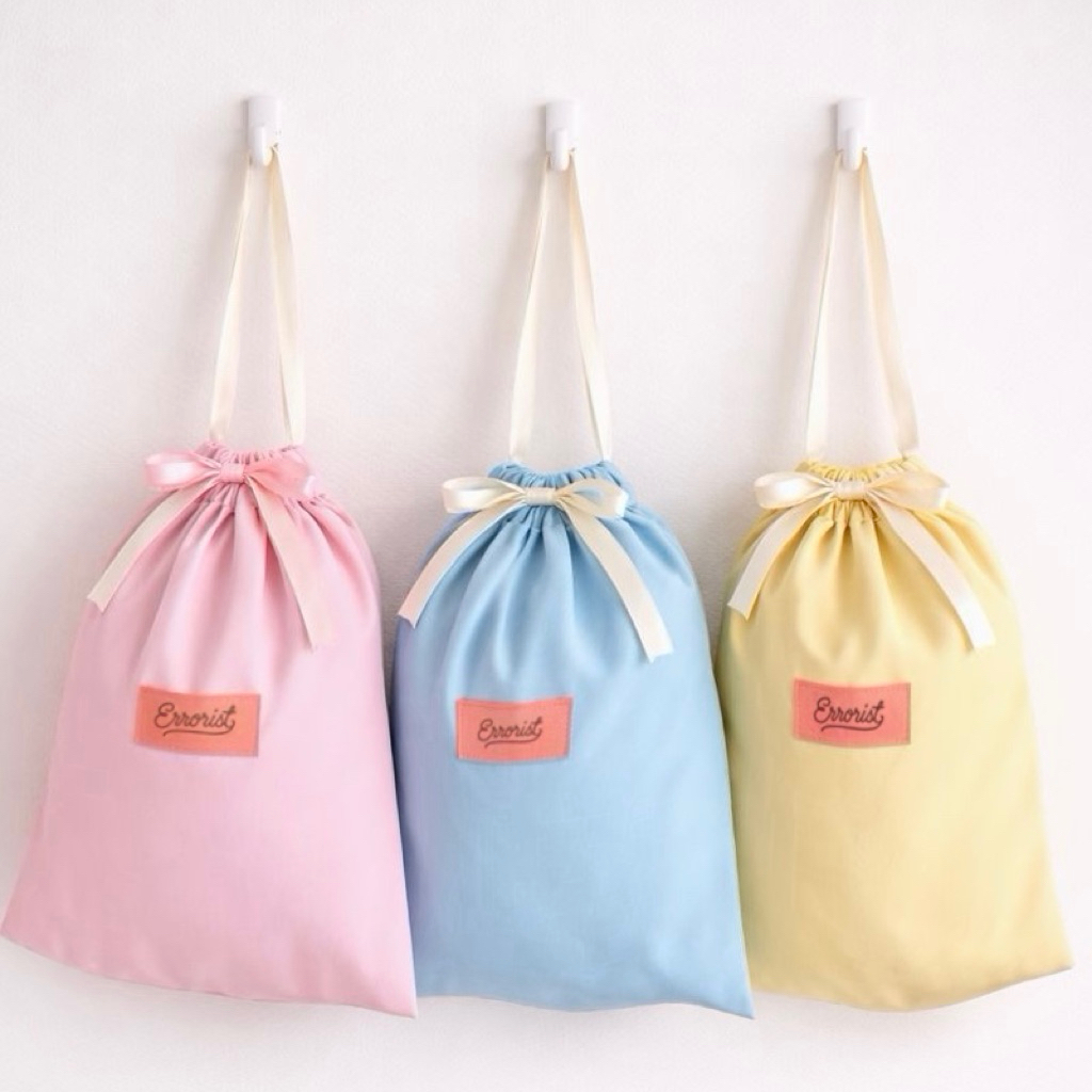 กระเป๋าผ้าใบ ERRORIST ขนาด 28x36