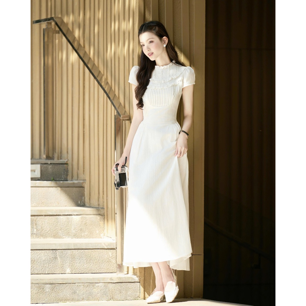 โคควาอิ | MARINA DRESS ปาร์ตี้เลดี้อัดพลีทยาว DRESS หรูหรา LONG white DRESS