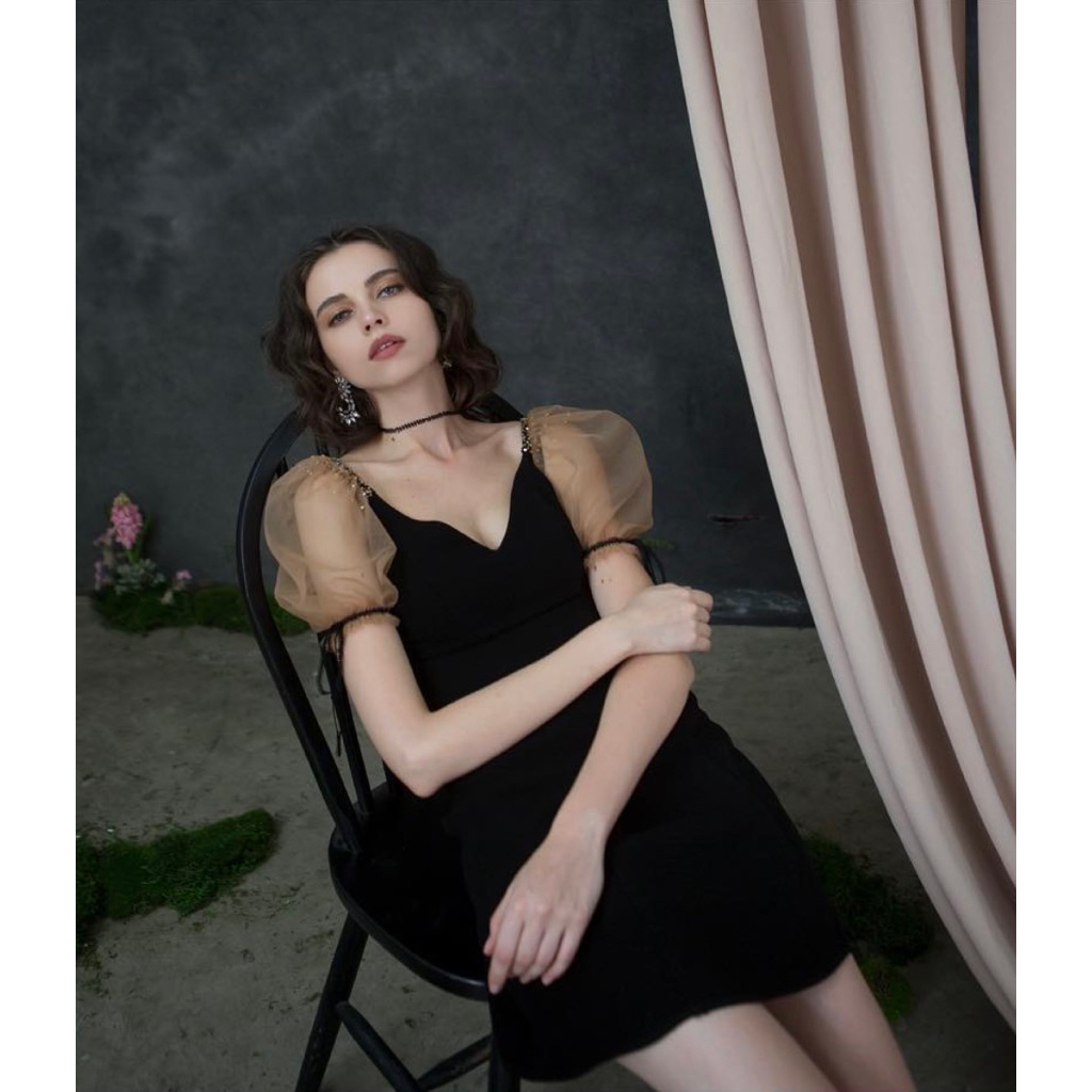 (พาส) ชุดเดรส Elpis 2tr750 ไซส์ M ฟอร์มเล็ก