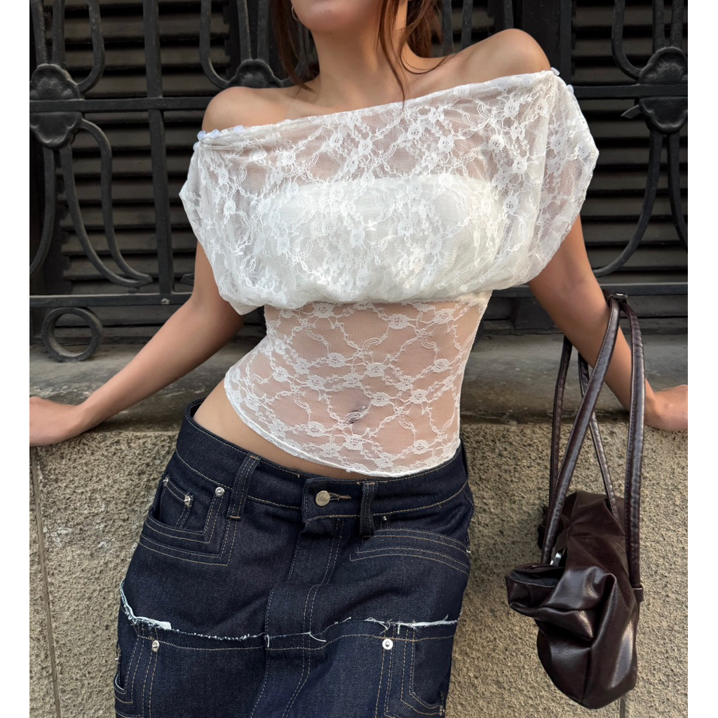[TUBE DRESS INCLUDED] Style ซีทรูลูกไม้ TOP - LAYLA TOP JUICY CLUB เสื้อลูกไม้ปาดไหล่