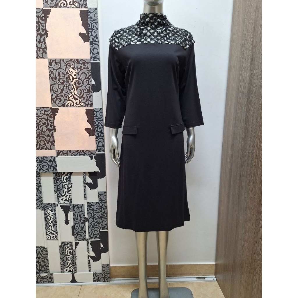 Vnxk เดรสคอสูงแขนหลวม QUANON ไซส์ 10(N94-100,E85-90)