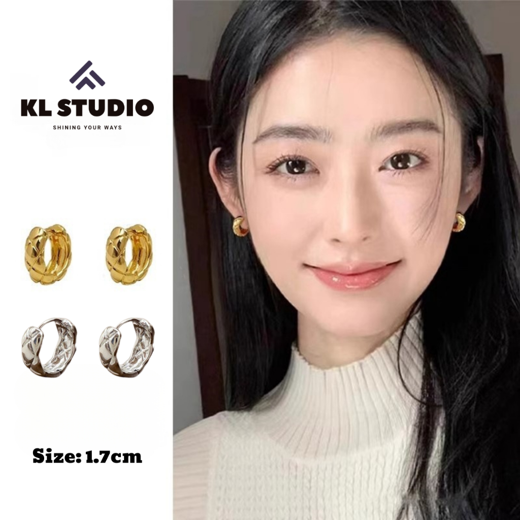 KL.STUDIO ต่างหูทรงกลมสลักเพชรเรียบง่ายและง่ายต่อการพิกัด - E373