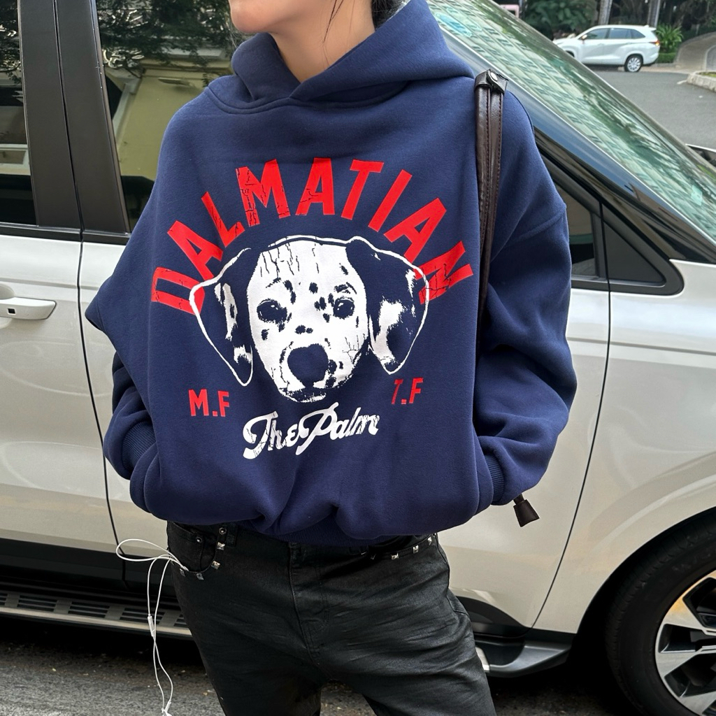ThePalm sikon Official - Boxy Cotton Fleece Hoodie CROP SHORT ไม่ใช่ยาว "DALMATIAN" สีกรมท่า UNISEX ผู้ชายและผู้หญิง