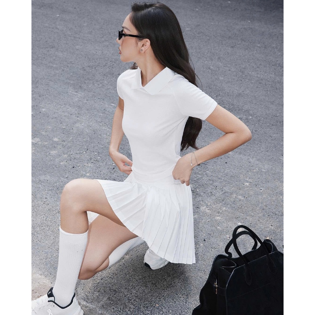 เสื้อยืดคอโปโลแขนสั้นขลิบสี BASIC ONYX TOP