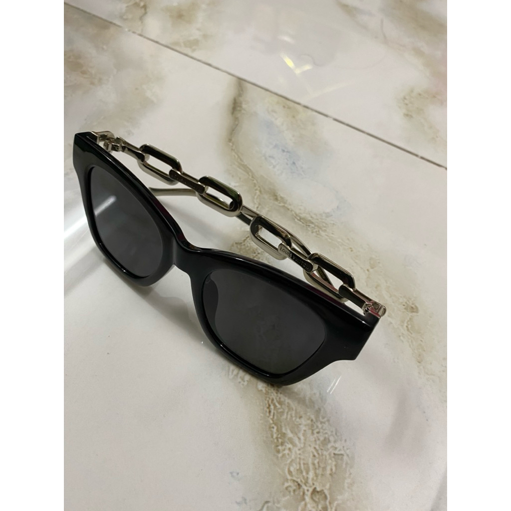 แว่นกันแดดผู้หญิงขนาดกลาง/ลอน/vui/tui