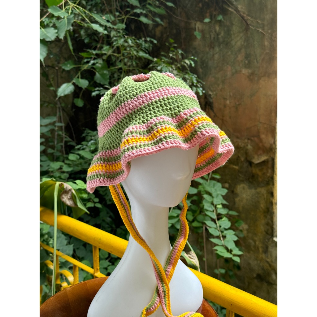หมวกโครเชต์แฮนด์เมดโดย Cho Vui Craft