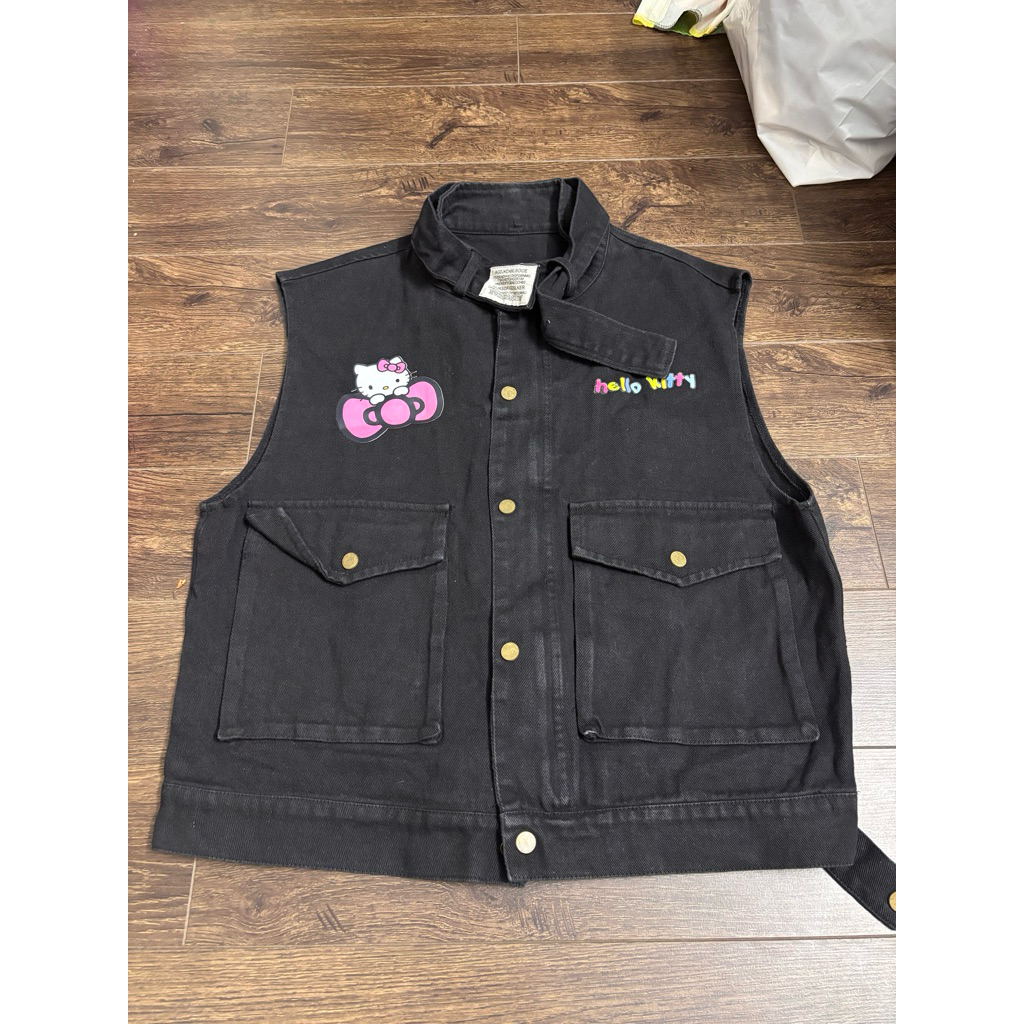 ใหม่. เสื้อกั๊กสีดําใต้ 55กก. gl4