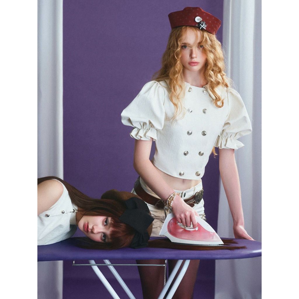 เสื้อ Rina Double-Breaked - Remmus | เสื้อสีกากีไหมยืดอ่อนแขนพัฟ - DOLLY HOUSE collection