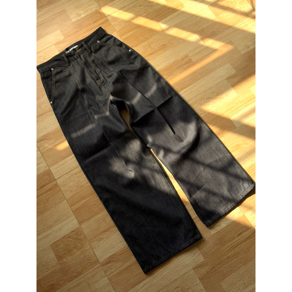 กางเกงยีนส์ทรงกระบอก Deep Blue Raw Indigo Pleated Jeans 13oz