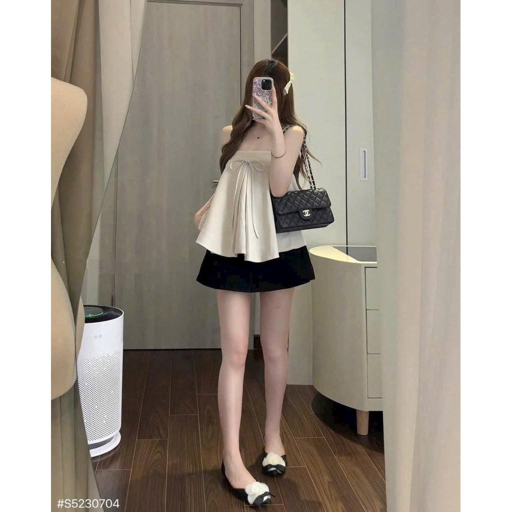 ชุดเซทเสื้อคล้องคอลุยหิมะและฝนพร้อมกระโปรงสั้นสวยๆ