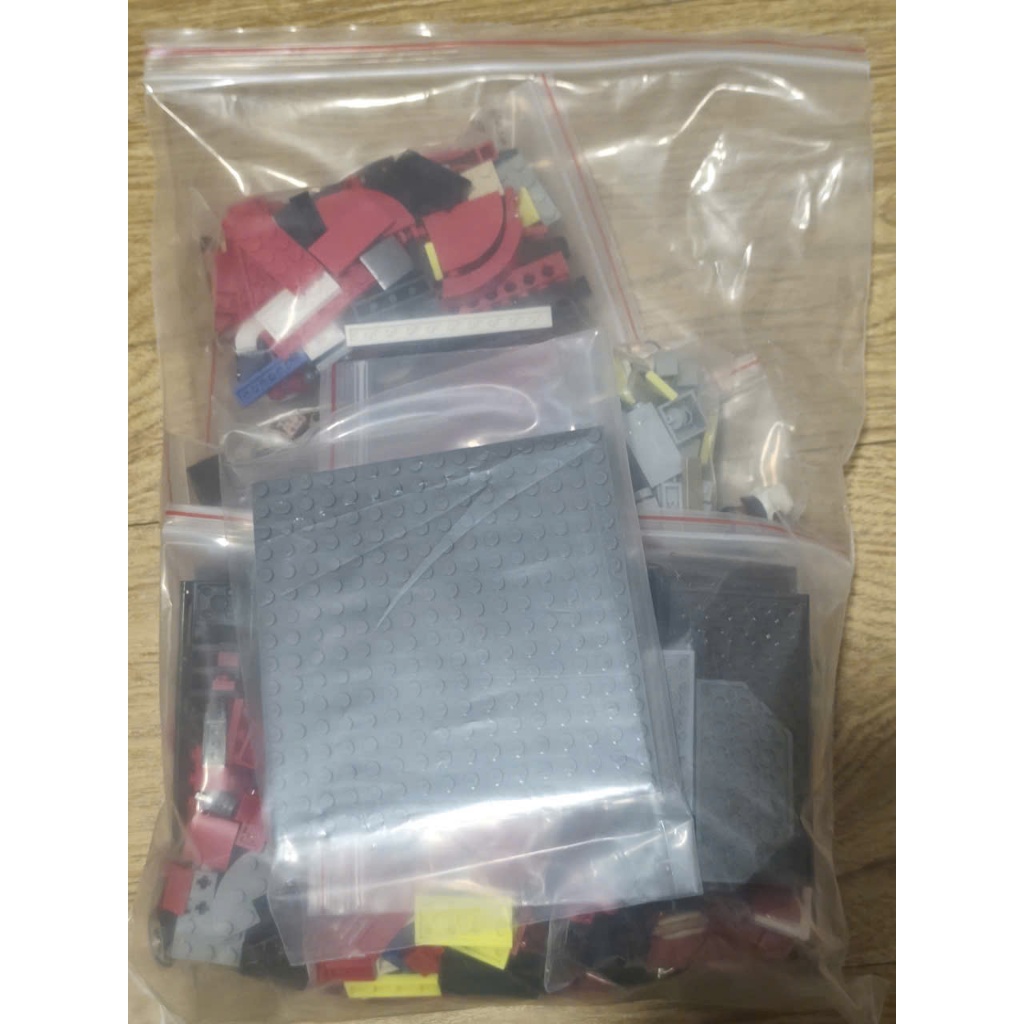 [LIQUIDATION - ไม่มีกล่อง] COLLECTIBLE TOY OF FIRE RESCUE AND FIRE TRUCK 60414 - TWO OPTIONS