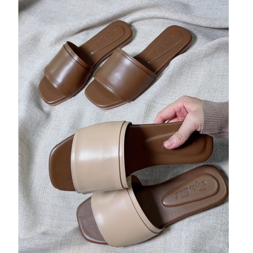 [T.DINN] SLIPPERS D02 FLAT SOLES, SIMPLE, TWO-LAYER STRAPS