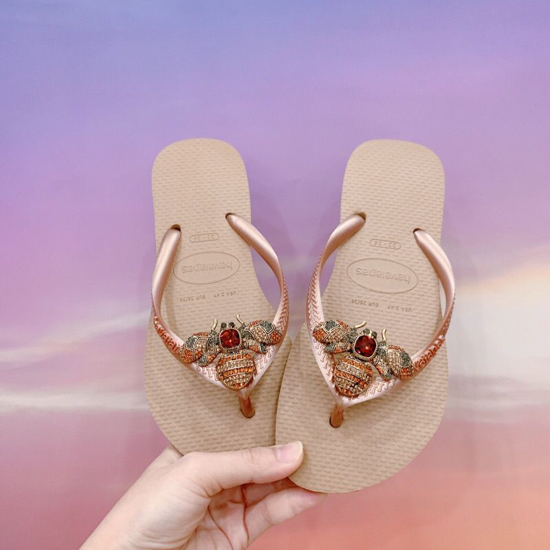 Havaianas Slim รองเท้าแตะผู้หญิงพร้อม Gold Hornets
