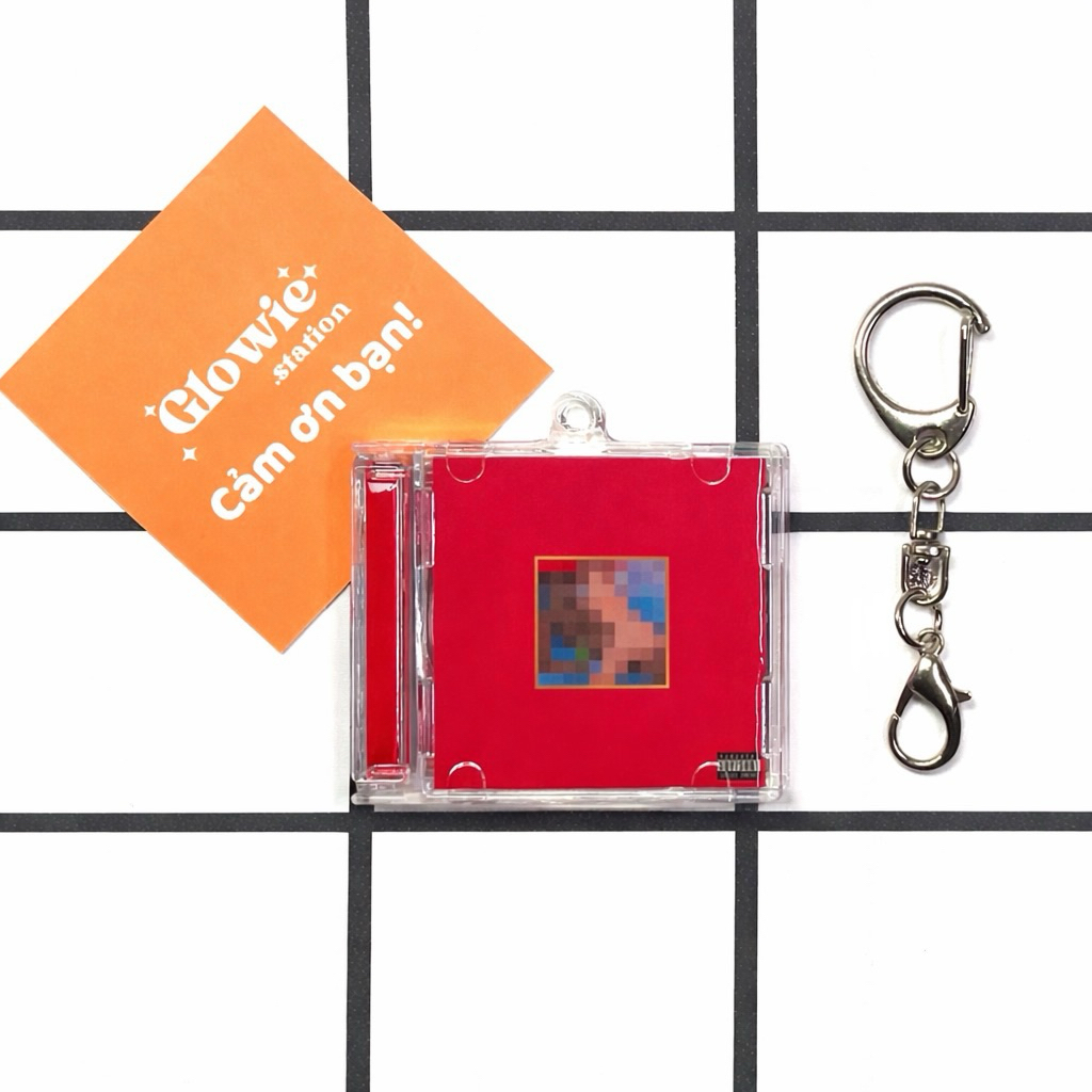 มินิซีดีอัลบั้ม My Beautiful Dark Twisted Fantasy พวงกุญแจ - Kanye West มี NFC เพื่อสแกนลิงค์เพลง