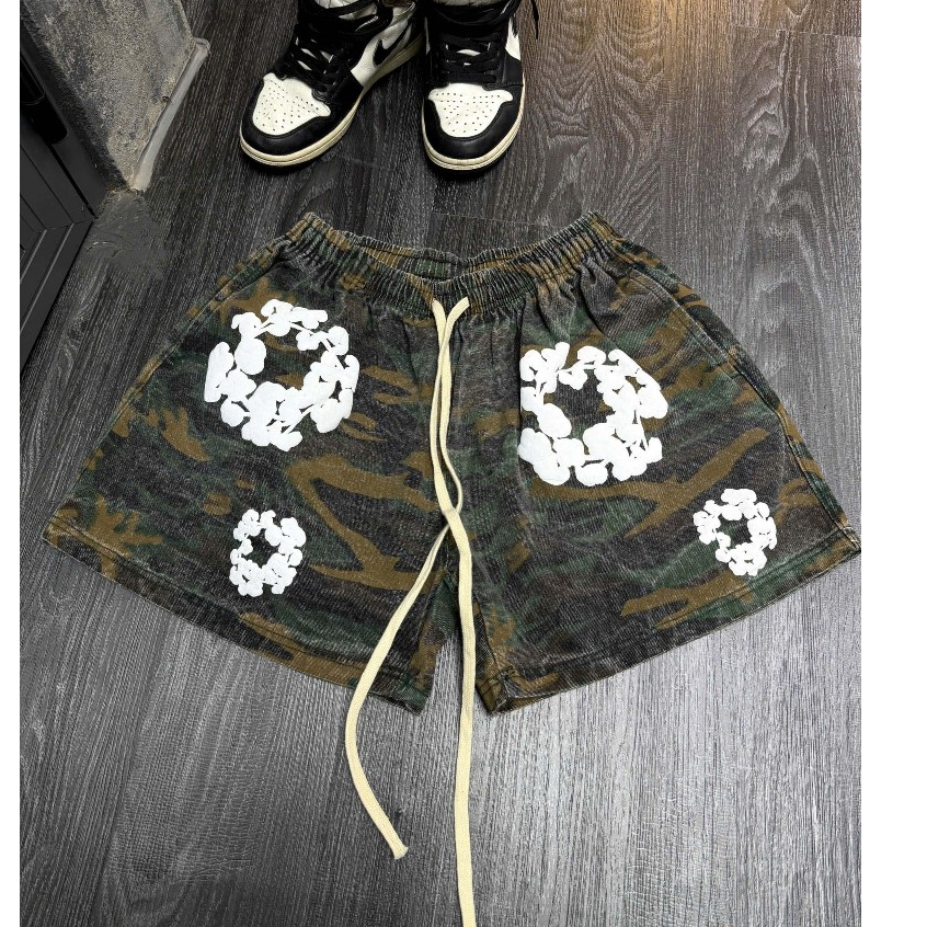 กางเกงขาสั้นลายพรางสีกากีนูน x Denim Tears TR7HOUSE