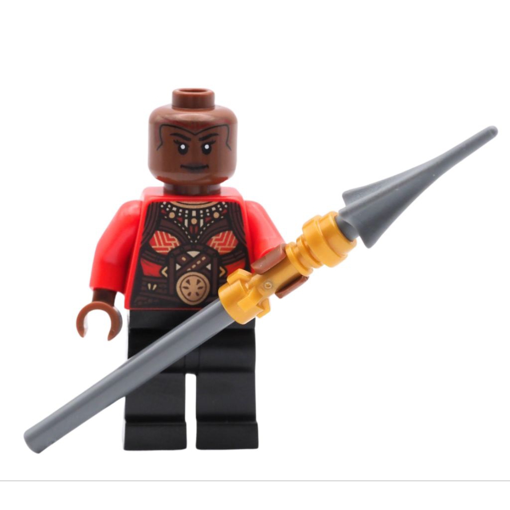 Okoye โมเดลตัวการ์ตูนแยกจากชุดคริสต์มาส