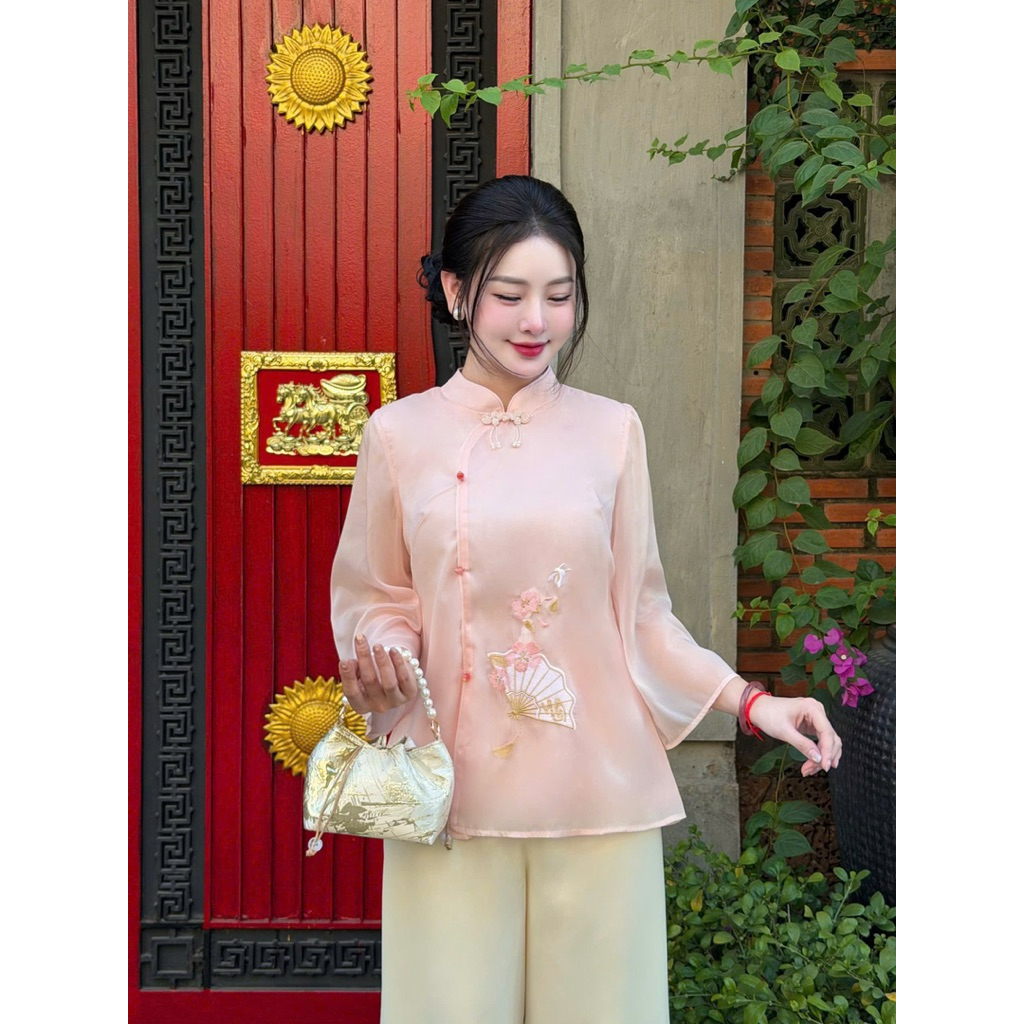 PPN43 เดรสผ้าไหมฝรั่งเศสปักลายพัดลมคอปกรถไฟและกระดุมสวย