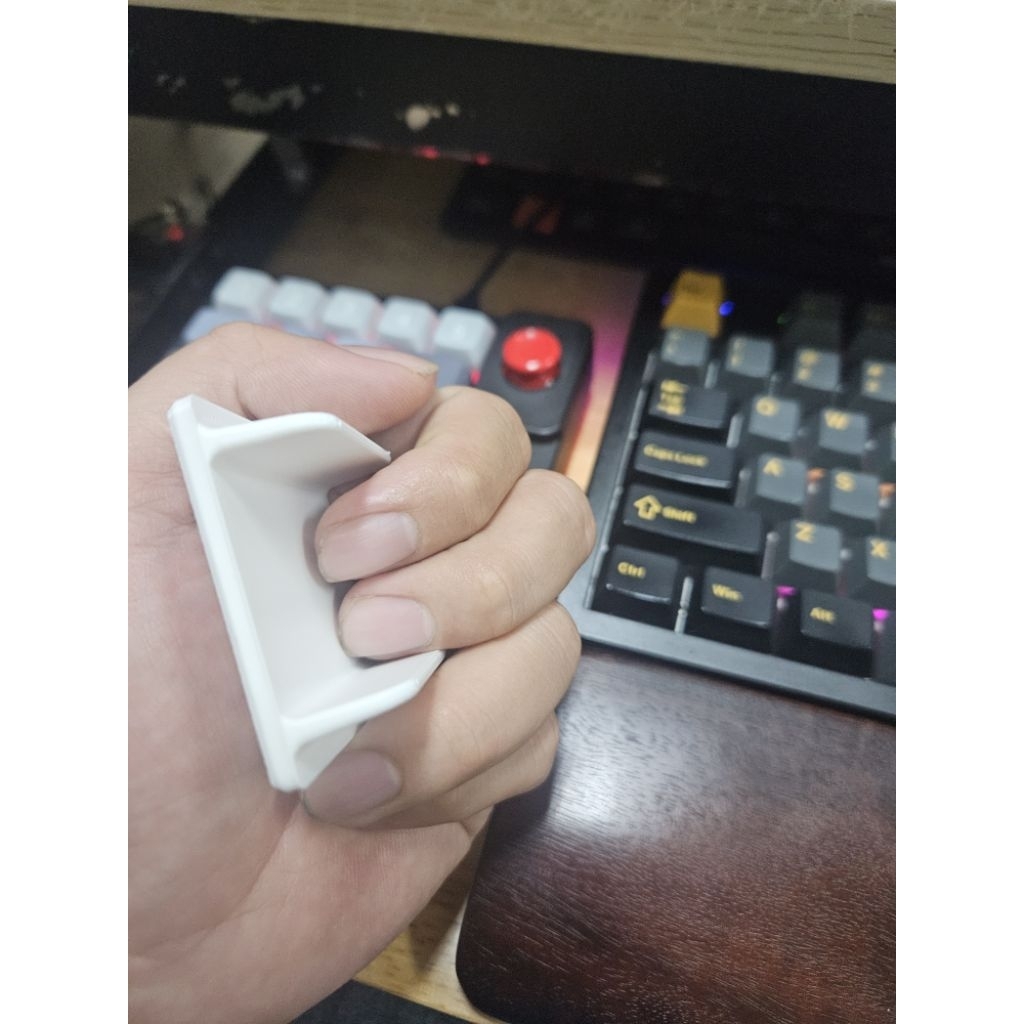 Cuktech 10 Ultra GaN 120w เครื่องชาร์จแบบสแตนด์อัพซุปเปอร์เปลี่ยน