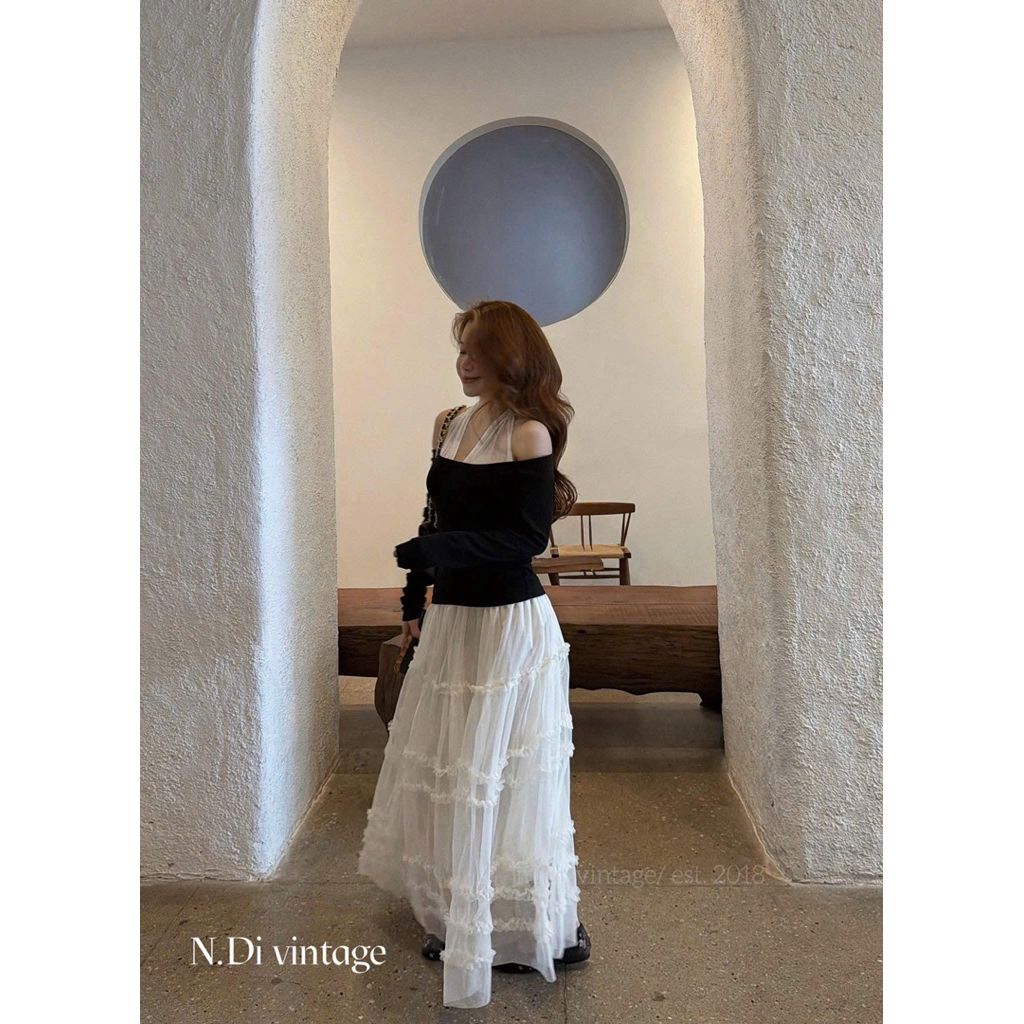 304NDI917 กระโปรงลูกไม้ยาว 9025 HA.HI ใส่