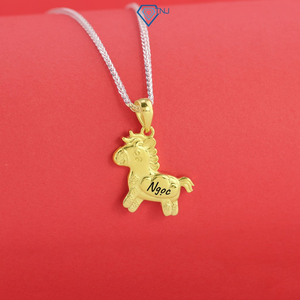 สร้อยคอเงินสําหรับเด็กรูปม้าชุบทองสลักชื่อตลก DCT0137 - TNJ Jewelry
