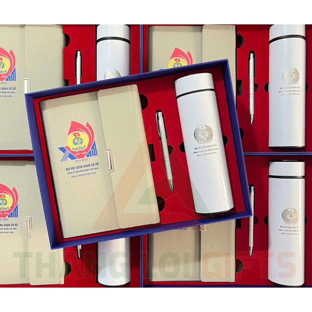 TRI Gift Set (Notebook + Bottle + Pen) - ขอแสดงชื่อ THANK YOU TO TEACHER